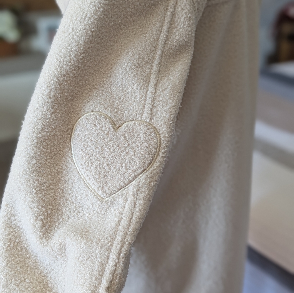 Jackson Rowe x Jillian Harris Shacket - Picture 6 of 10
